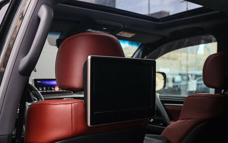 Lexus LX III, 2017 год, 10 470 000 рублей, 14 фотография