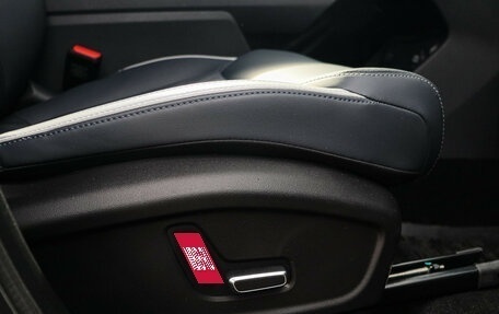 Geely Atlas, 2024 год, 3 460 000 рублей, 12 фотография