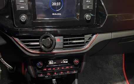 Volkswagen Polo VI (EU Market), 2021 год, 1 550 000 рублей, 11 фотография