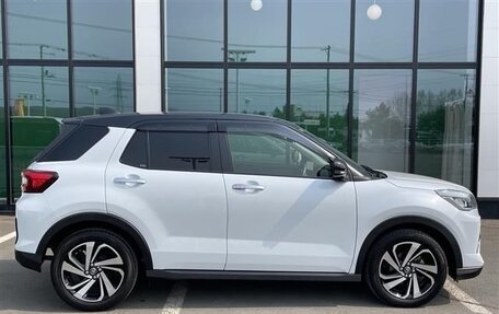 Toyota Raize I, 2022 год, 1 700 000 рублей, 2 фотография