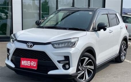 Toyota Raize I, 2022 год, 1 700 000 рублей, 3 фотография