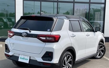 Toyota Raize I, 2022 год, 1 700 000 рублей, 6 фотография