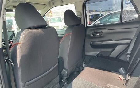 Toyota Raize I, 2022 год, 1 700 000 рублей, 17 фотография