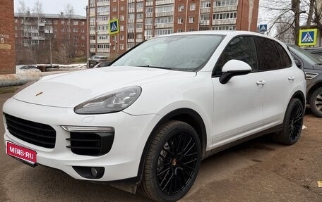 Porsche Cayenne III, 2014 год, 3 950 000 рублей, 1 фотография