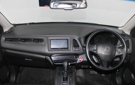 Honda Vezel, 2017 год, 1 899 900 рублей, 8 фотография