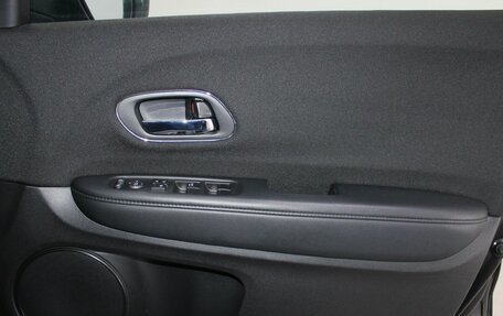 Honda Vezel, 2017 год, 1 899 900 рублей, 19 фотография