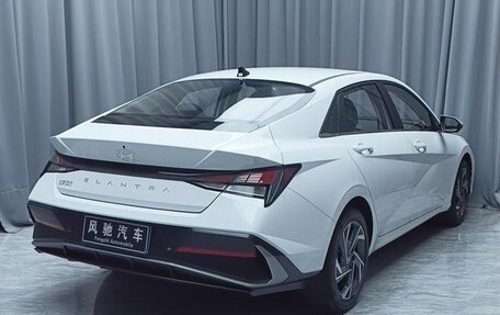 Hyundai Elantra, 2025 год, 1 912 000 рублей, 4 фотография