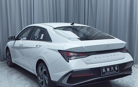 Hyundai Elantra, 2025 год, 1 912 000 рублей, 6 фотография