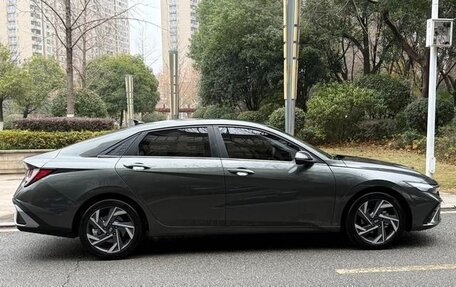 Hyundai Elantra, 2023 год, 1 414 000 рублей, 7 фотография