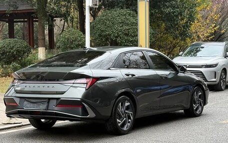 Hyundai Elantra, 2023 год, 1 414 000 рублей, 4 фотография