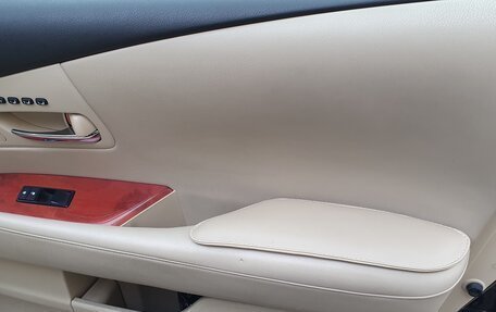 Lexus RX III, 2011 год, 2 950 000 рублей, 10 фотография