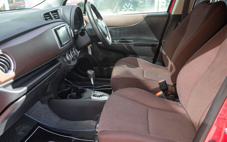 Toyota Vitz, 2011 год, 747 000 рублей, 18 фотография