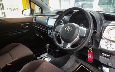 Toyota Vitz, 2011 год, 747 000 рублей, 12 фотография