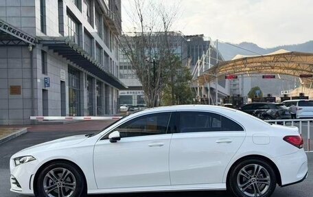 Mercedes-Benz A-Класс, 2022 год, 2 275 007 рублей, 4 фотография