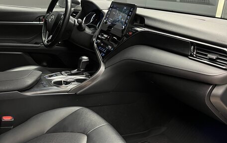 Toyota Camry, 2022 год, 3 600 000 рублей, 19 фотография