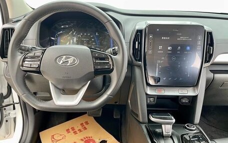 Hyundai ix35, 2023 год, 2 806 000 рублей, 10 фотография