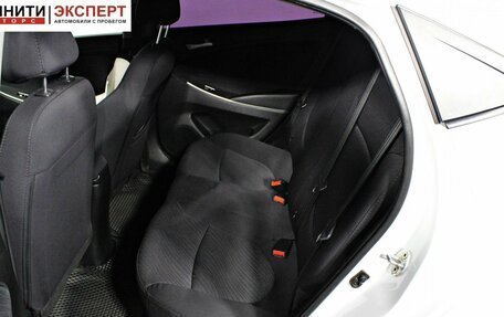 Hyundai Solaris II рестайлинг, 2015 год, 1 098 000 рублей, 16 фотография