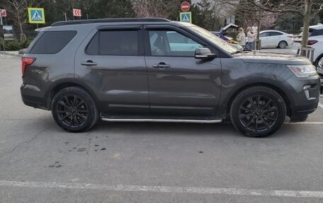 Ford Explorer VI, 2018 год, 2 800 000 рублей, 12 фотография