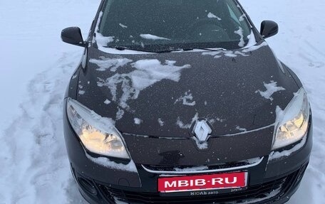 Renault Megane III, 2013 год, 680 000 рублей, 4 фотография