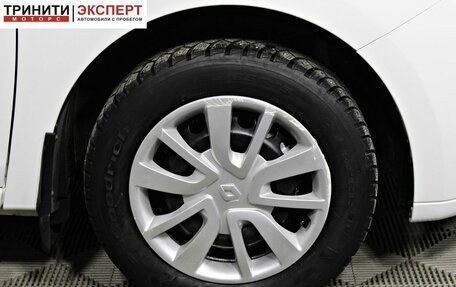 Renault Logan II, 2019 год, 734 000 рублей, 10 фотография