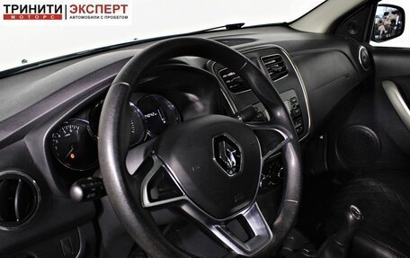 Renault Logan II, 2019 год, 734 000 рублей, 11 фотография