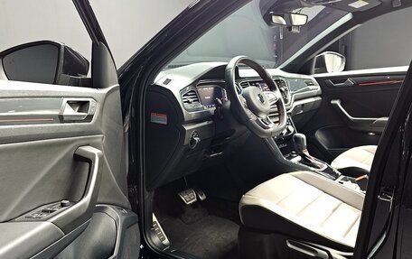 Volkswagen T-Roc I, 2022 год, 1 920 000 рублей, 11 фотография