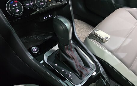 Volkswagen T-Roc I, 2022 год, 2 020 000 рублей, 9 фотография