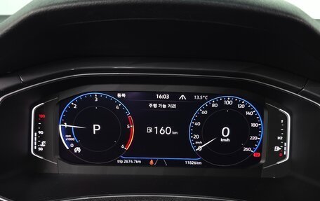 Volkswagen T-Roc I, 2022 год, 2 020 000 рублей, 8 фотография