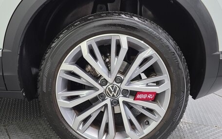 Volkswagen T-Roc I, 2022 год, 2 020 000 рублей, 5 фотография