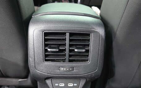 Volkswagen T-Roc I, 2022 год, 2 020 000 рублей, 18 фотография