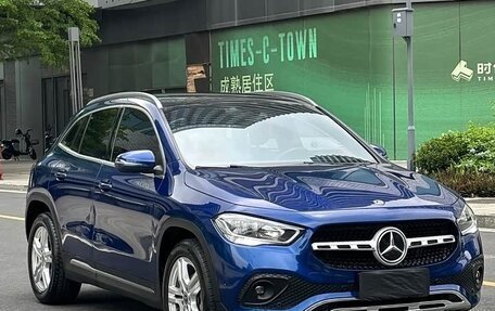 Mercedes-Benz GLA, 2021 год, 1 850 000 рублей, 3 фотография