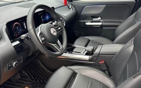 Mercedes-Benz GLA, 2021 год, 1 850 000 рублей, 20 фотография