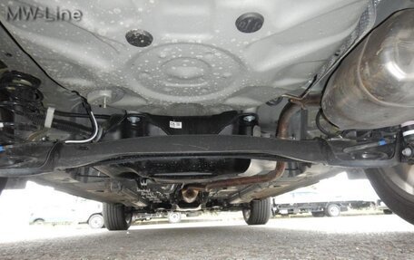 Toyota Yaris Cross, 2023 год, 1 600 000 рублей, 29 фотография