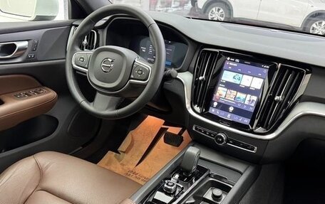 Volvo S60 III, 2025 год, 4 239 000 рублей, 15 фотография