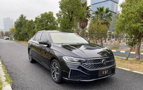 Volkswagen Lavida, 2023 год, 1 567 000 рублей, 3 фотография