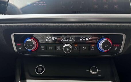 Audi Q3, 2022 год, 2 200 000 рублей, 14 фотография