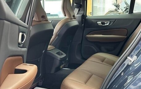 Volvo V60 II, 2025 год, 5 928 000 рублей, 8 фотография