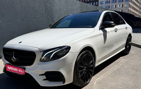 Mercedes-Benz E-Класс, 2017 год, 2 900 000 рублей, 1 фотография