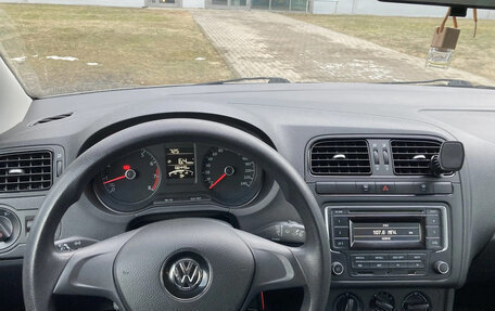 Volkswagen Polo VI (EU Market), 2015 год, 1 150 000 рублей, 10 фотография