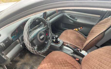 Audi A4, 1998 год, 300 000 рублей, 3 фотография