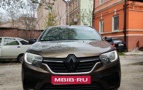 Renault Logan II, 2018 год, 634 000 рублей, 2 фотография