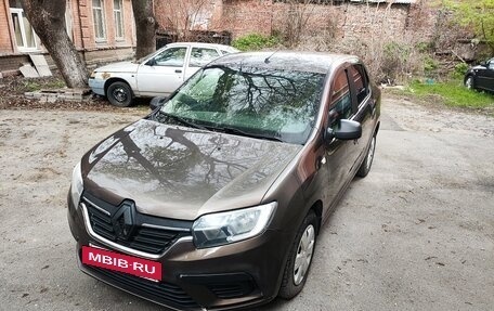 Renault Logan II, 2018 год, 634 000 рублей, 9 фотография