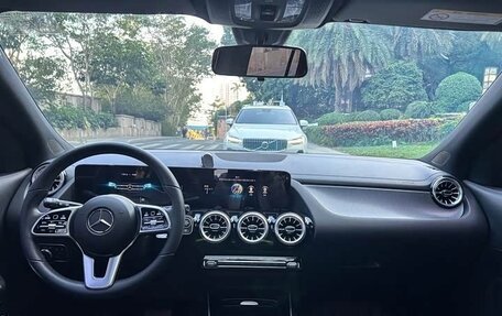 Mercedes-Benz GLA, 2021 год, 2 200 000 рублей, 11 фотография