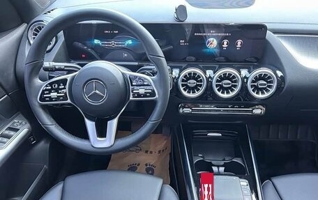 Mercedes-Benz GLA, 2021 год, 2 200 000 рублей, 22 фотография