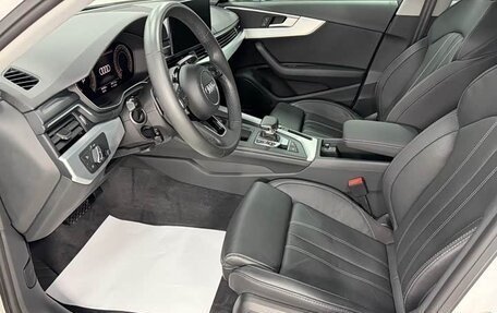 Audi A4, 2022 год, 2 900 008 рублей, 8 фотография