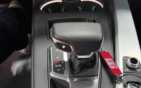 Audi A4, 2022 год, 2 900 008 рублей, 16 фотография