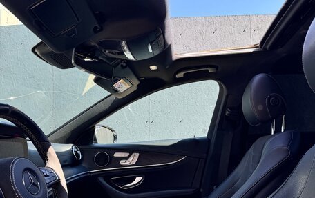 Mercedes-Benz E-Класс, 2017 год, 2 900 000 рублей, 7 фотография