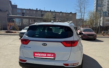 KIA Sportage IV рестайлинг, 2017 год, 1 900 000 рублей, 4 фотография
