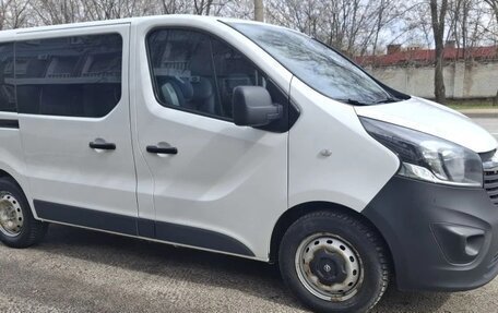 Opel Vivaro B, 2018 год, 1 850 000 рублей, 5 фотография