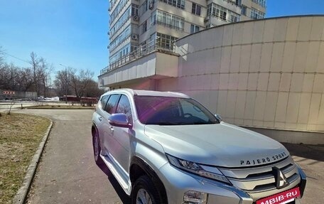 Mitsubishi Pajero Sport III рестайлинг, 2022 год, 4 190 000 рублей, 4 фотография